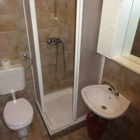 Apartman In 11564